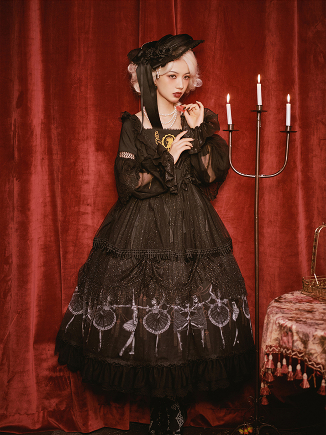 最近火了一种洛丽塔叫"后妈裙",霸气又张扬,女王气场全开