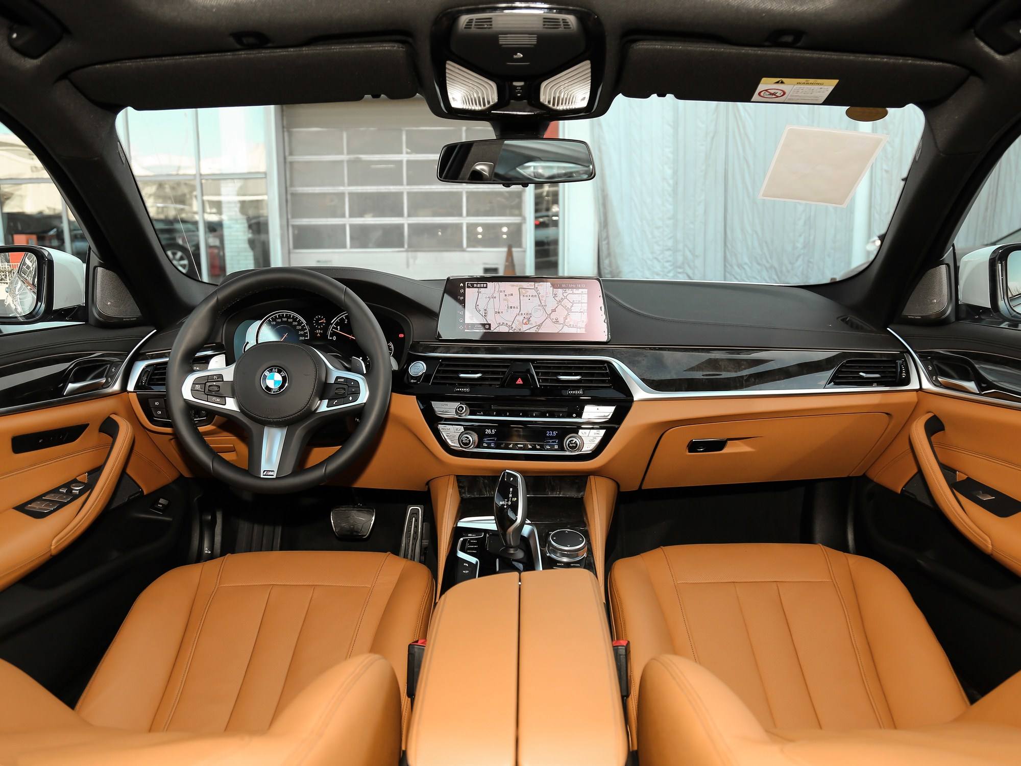 这个才是这个价格该有的配置,百公里加速5.6秒!