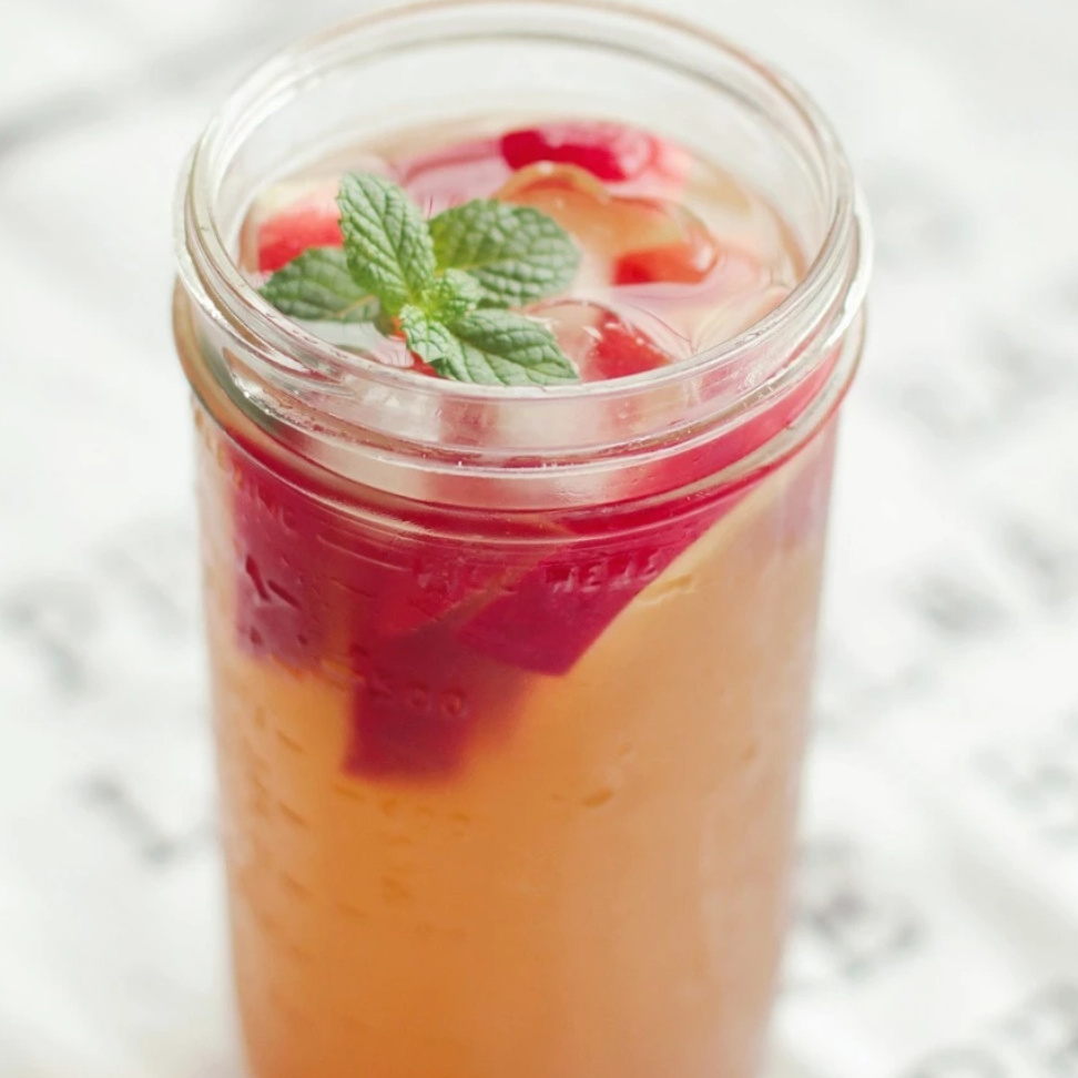 教你做4款高颜值的水蜜桃饮品,好喝又健康,不比奶茶店卖的差