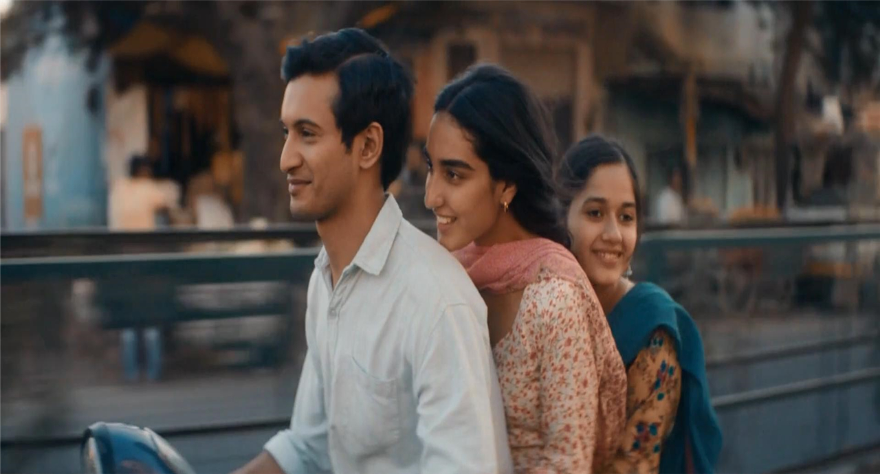 人言可畏:不能和男孩子说话?这部电影揭露的现实太残酷