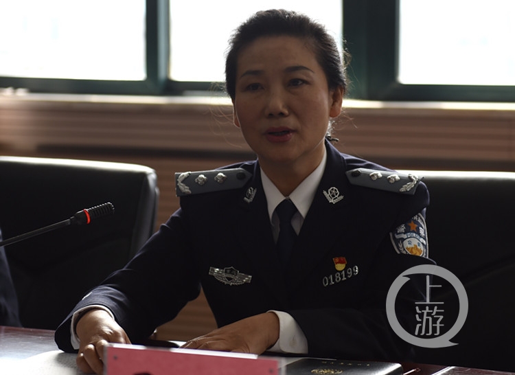 重庆警察学院女生要求图片