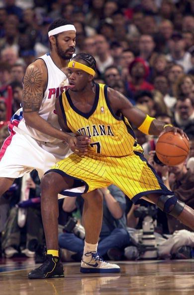 巅峰时期怒吼天尊与小奥尼尔谁更强,小奥尼尔从替补到逆袭