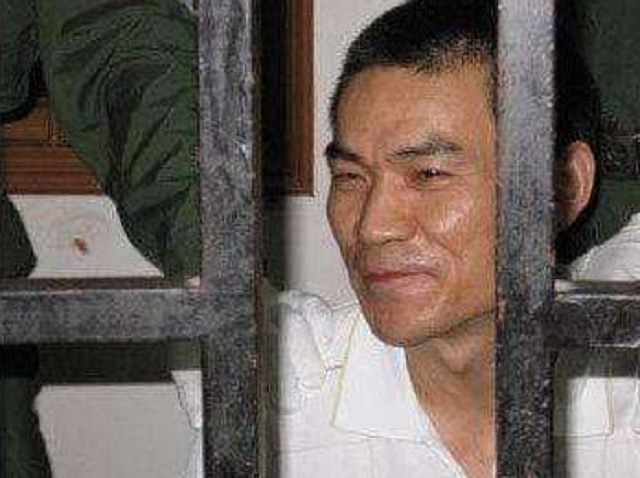 他曾是乔四最厉害的"金牌打手",风光无限,晚年沦落街头