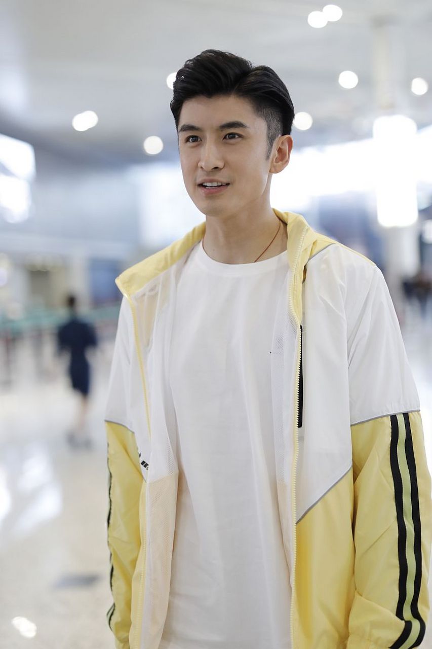 其实这部戏的男主角人选一直没定下来的原因,主要是