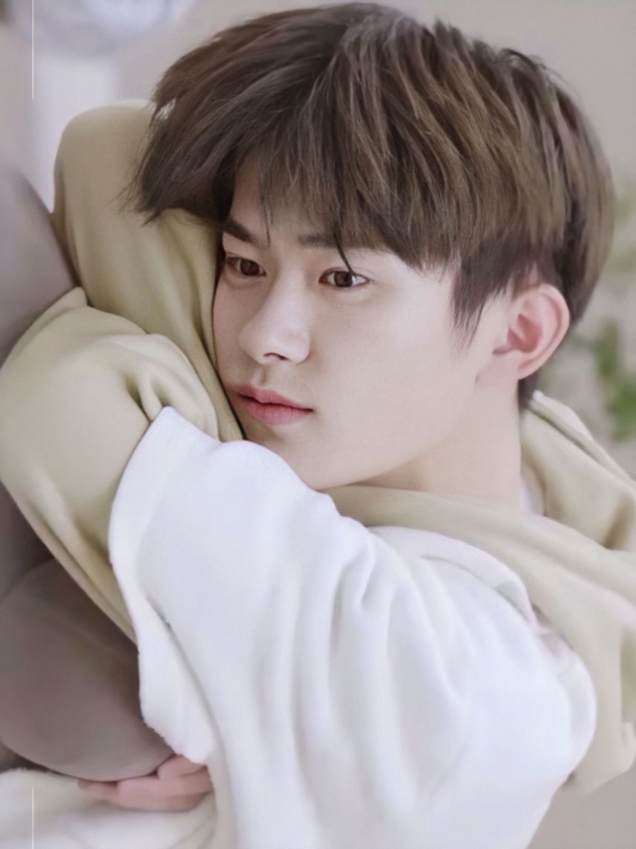 女友视角软趴趴的小千 肉肉的小脸让人想戳一戳