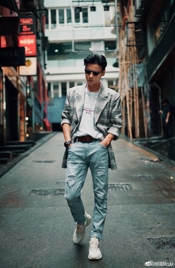 张晋#还是旧照,大概是2013年吧(懒得考古了) (总之快四十了不过看