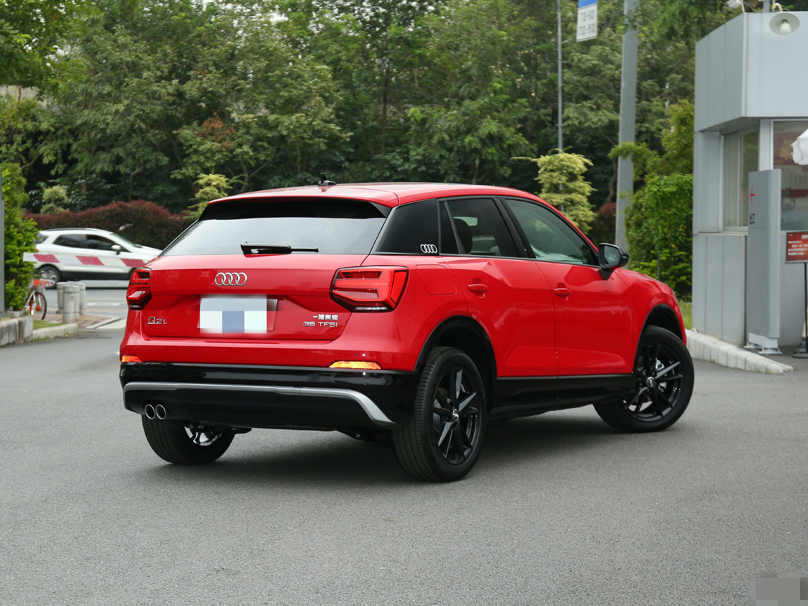 带你了解奥迪q2l的霸气外观