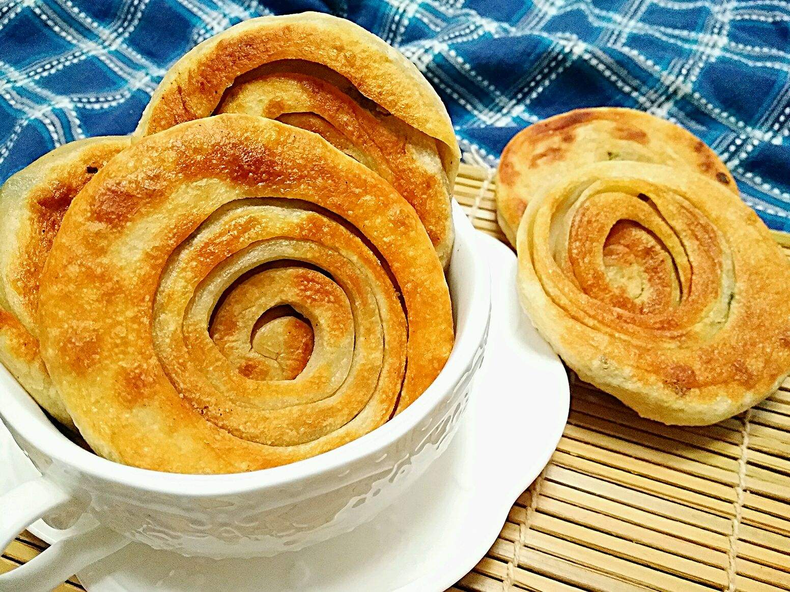 既可以当作营养早餐,也可以当作百姓走亲访友的美食!超级好吃!