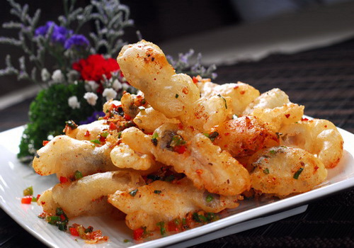 海鲜---椒盐河鳗 鳗鲡为鳗鲡科动物鳗鲡的肉或全体.