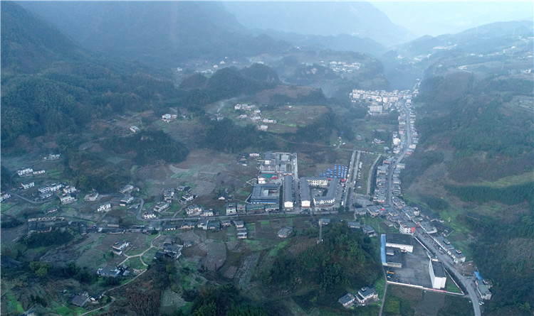 四川大竹县周家镇全景图片