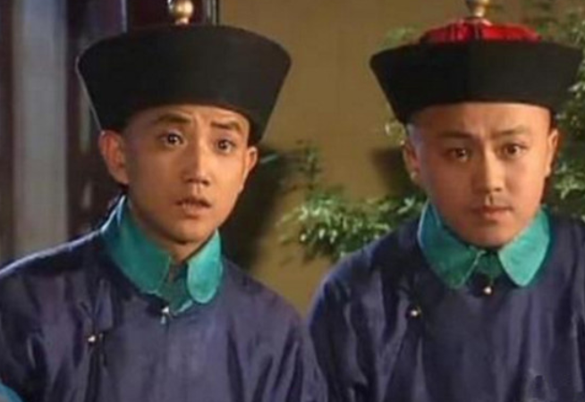 还记得《还珠格格》奴才"小凳子"?娶小20老婆,生双胞胎太幸福