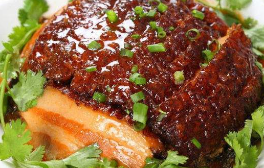 扣肉的做法,色泽明亮,软烂醇香,肥而不腻