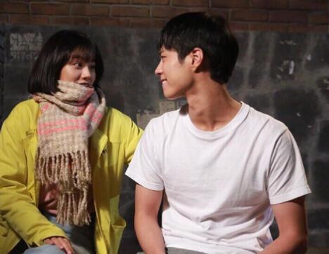 你好2019#《请回答1988》,该剧虽然是演员们第一次合作却仍旧营造出