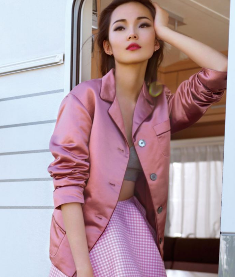 盘点:4位来自陕西的美女明星,个个漂亮迷人!