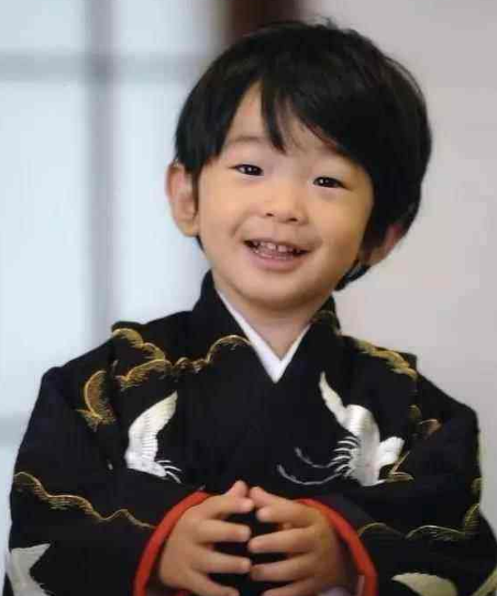 处女座的"悠仁亲王",到底有多少"第一次",他会取代爱子吗?