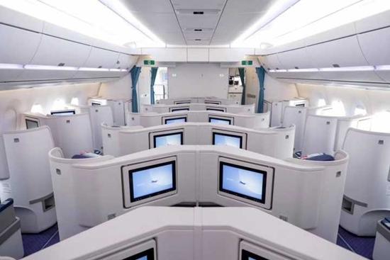 22日凌晨川航a350首飞成都=奥克兰航线 满满的"熊猫元素"
