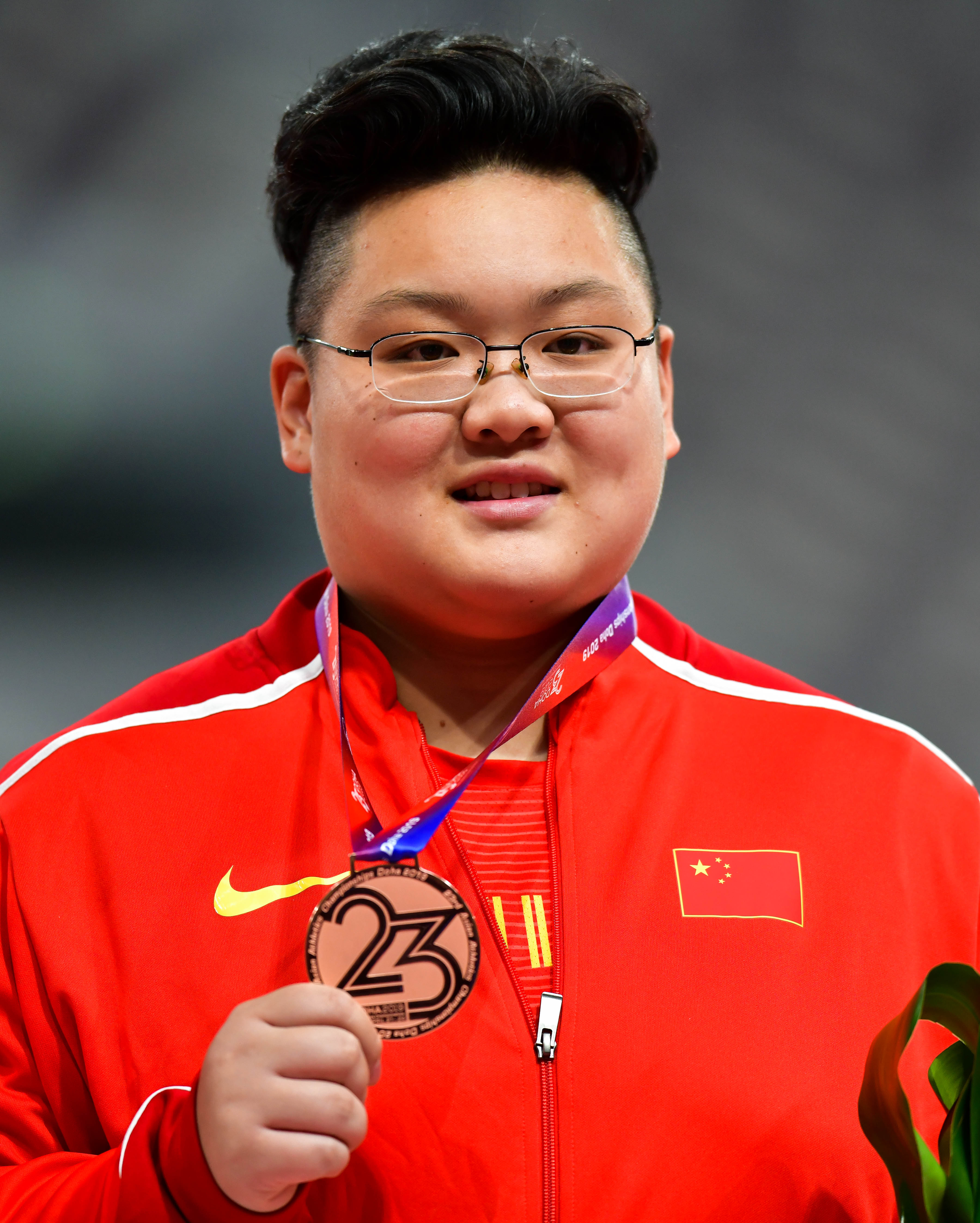 田径——多哈亚锦赛:宋佳媛获得女子铅球季军(2)