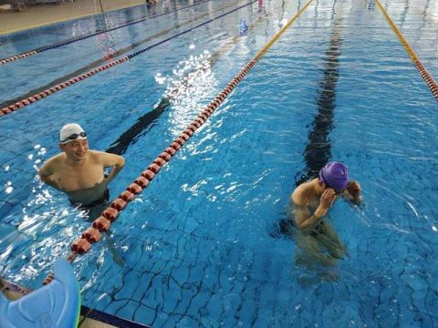 包玉刚游泳场本周六免费开放,喜欢游泳的你千万别错过