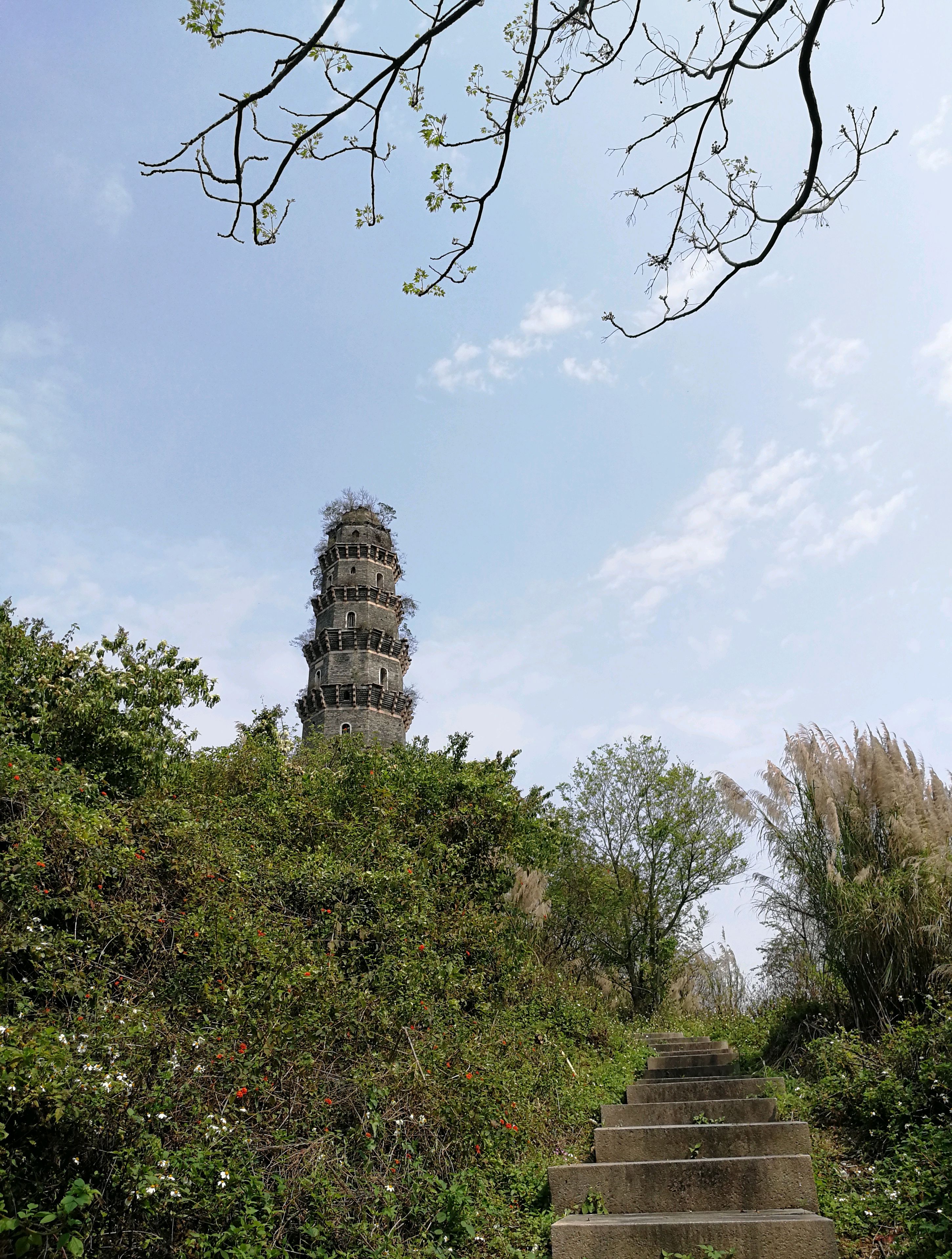 潮陽寶地,揭陽地標——涵元寶塔