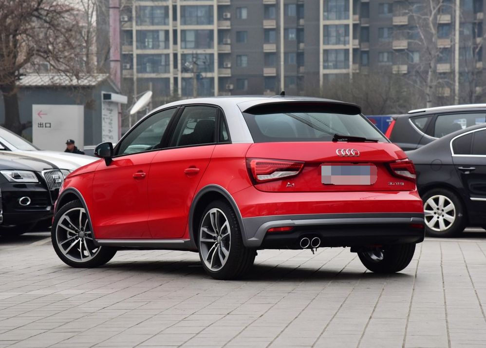一起欣赏有颜值有动力的奥迪a1的入手感觉