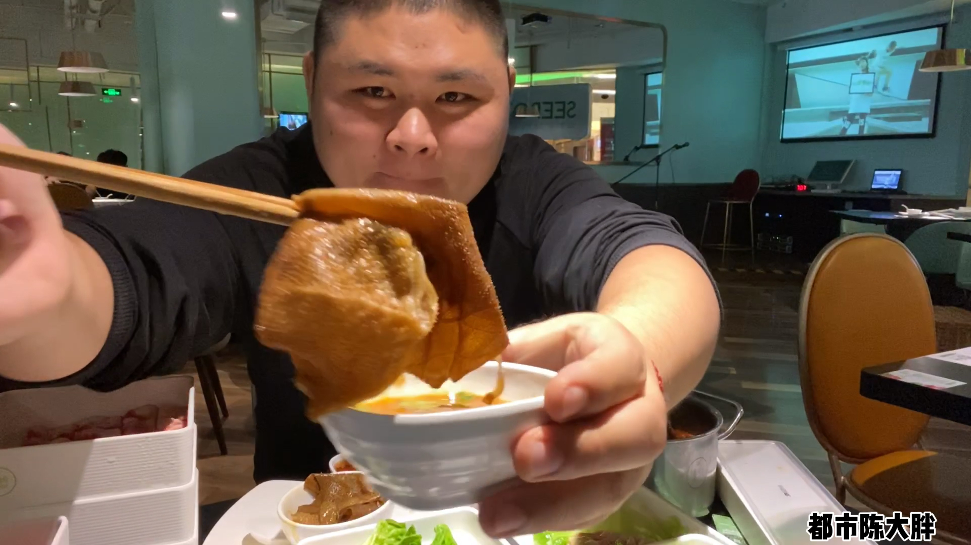 95块钱一位的正经火锅自助餐,食材非常新鲜