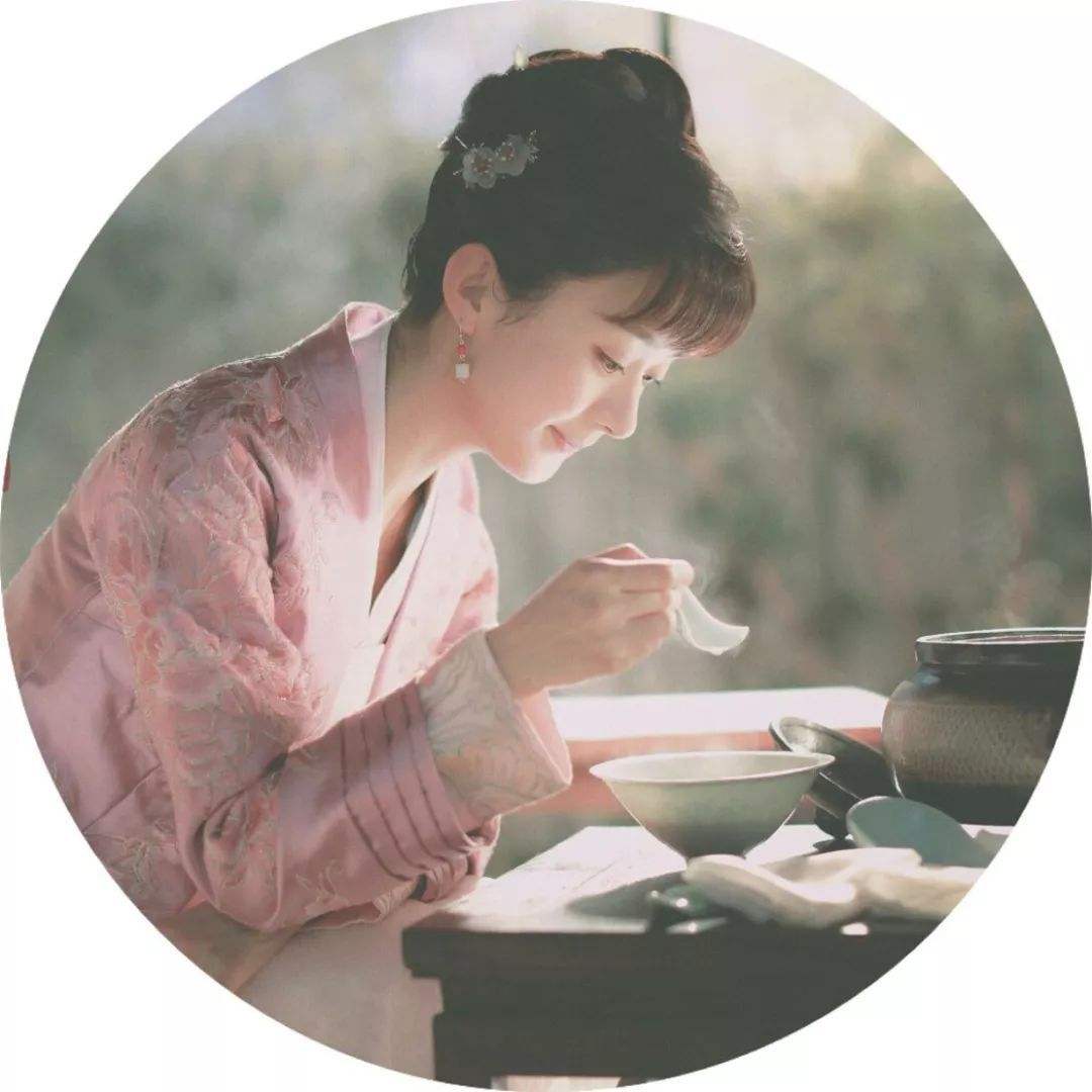 读完这本书才发现,《知否》里盛明兰的婚恋观竟如此通透