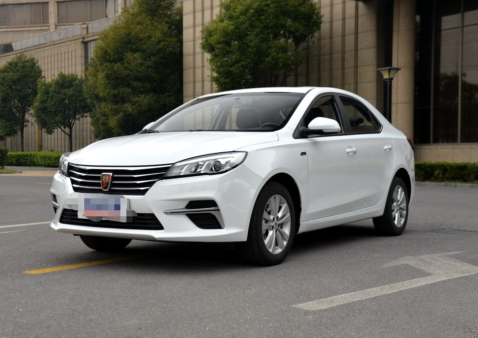 解读荣威360之美,潮流的设计风格,回头率非常高