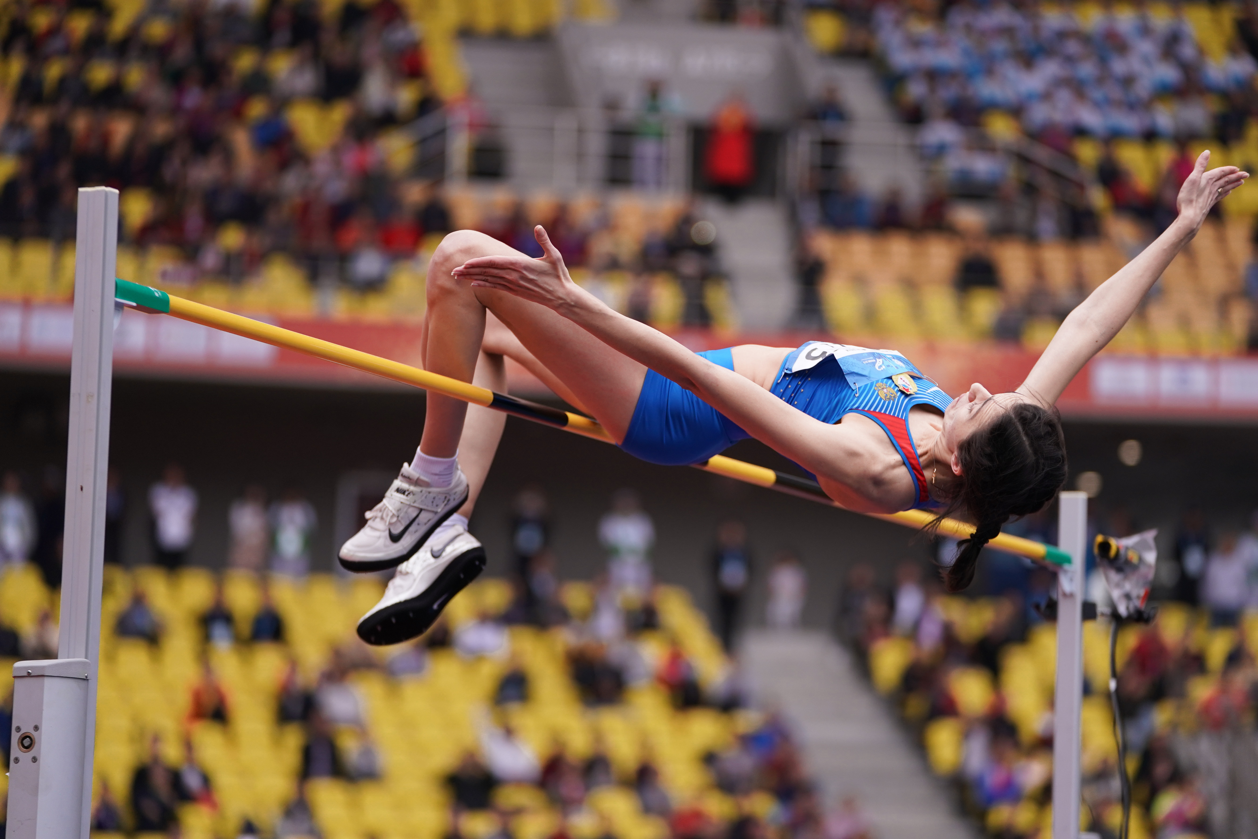 田径——女子跳高:俄罗斯选手拉西茨克涅夺冠(3)