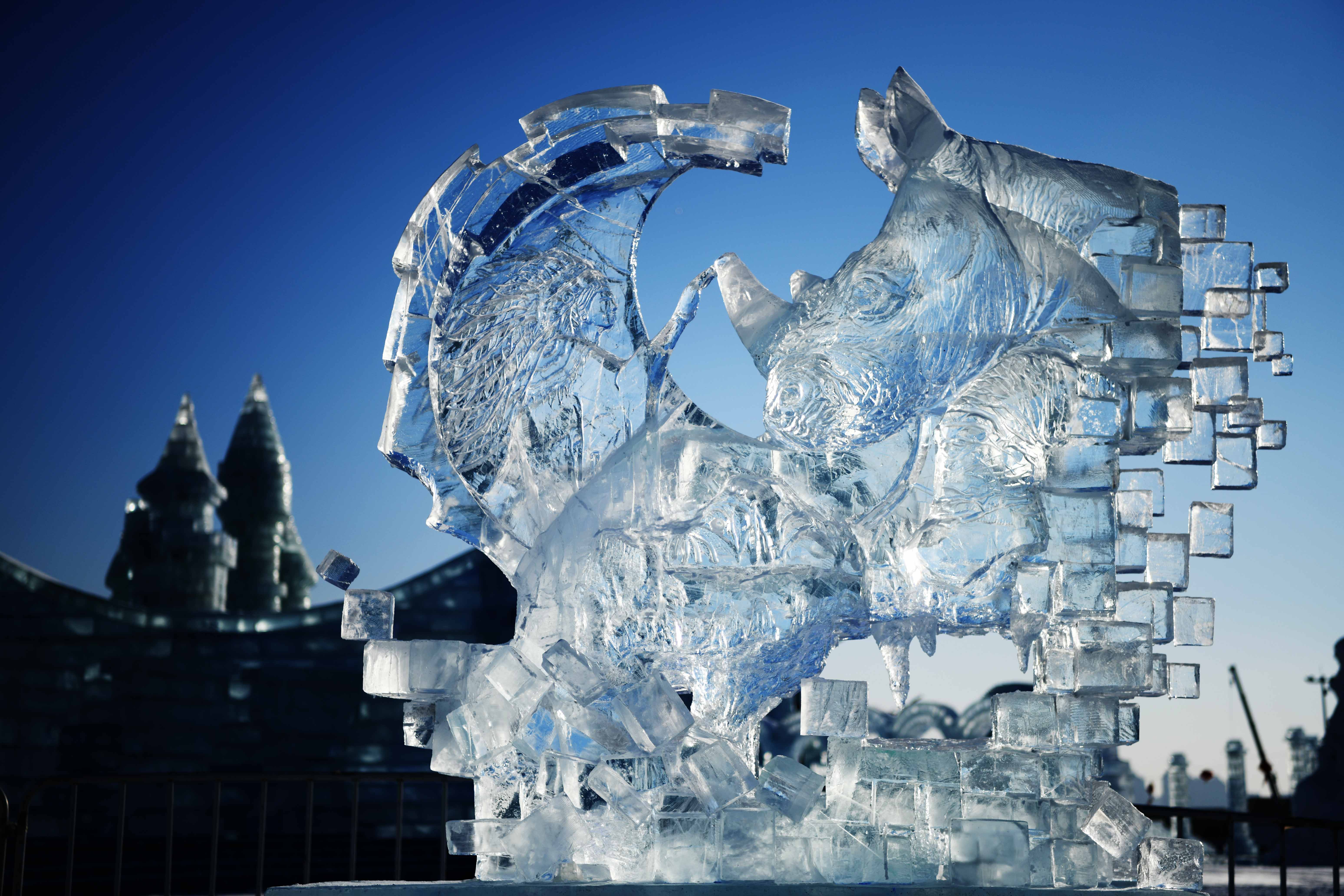 哈尔滨国际冰雕比赛落幕