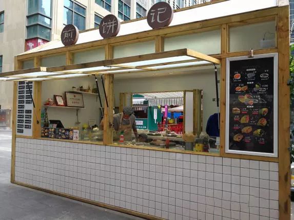 昆明这条高颜值小吃街,让你吃到扶墙走