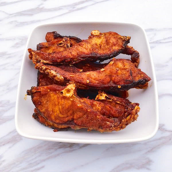 火爆大街小巷的苏式爆鱼在家怎么做?一碗酱汁就改变没味道的草鱼