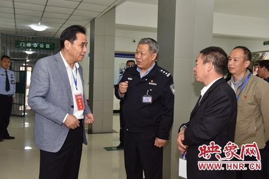 开封市人民政府副市长马中虎到市司法局调研指导工作