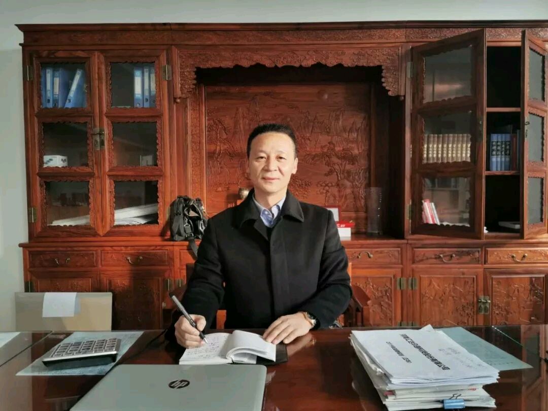 长葛谁?村里有事他回回捐钱,这次从郑州跑到大周捐10万元!