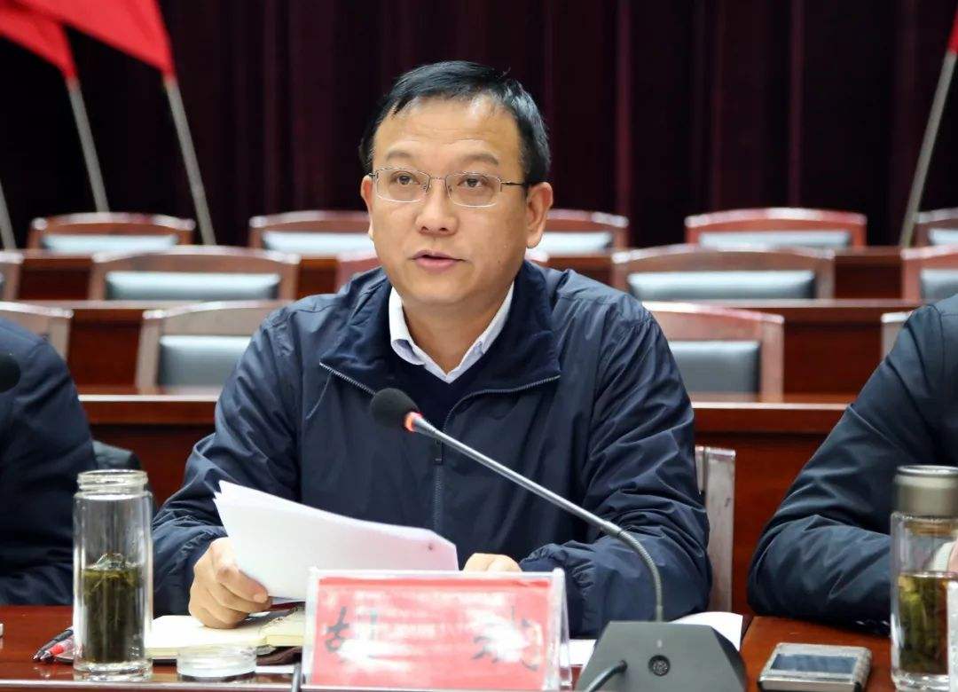 孝昌县长胡斌出席白莲村村出列现场推进会