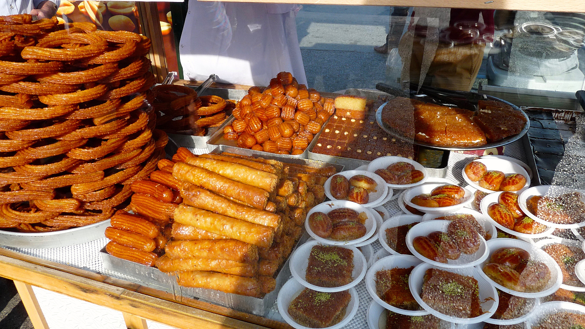 北京的南锣鼓巷,有哪些地道小吃推荐?