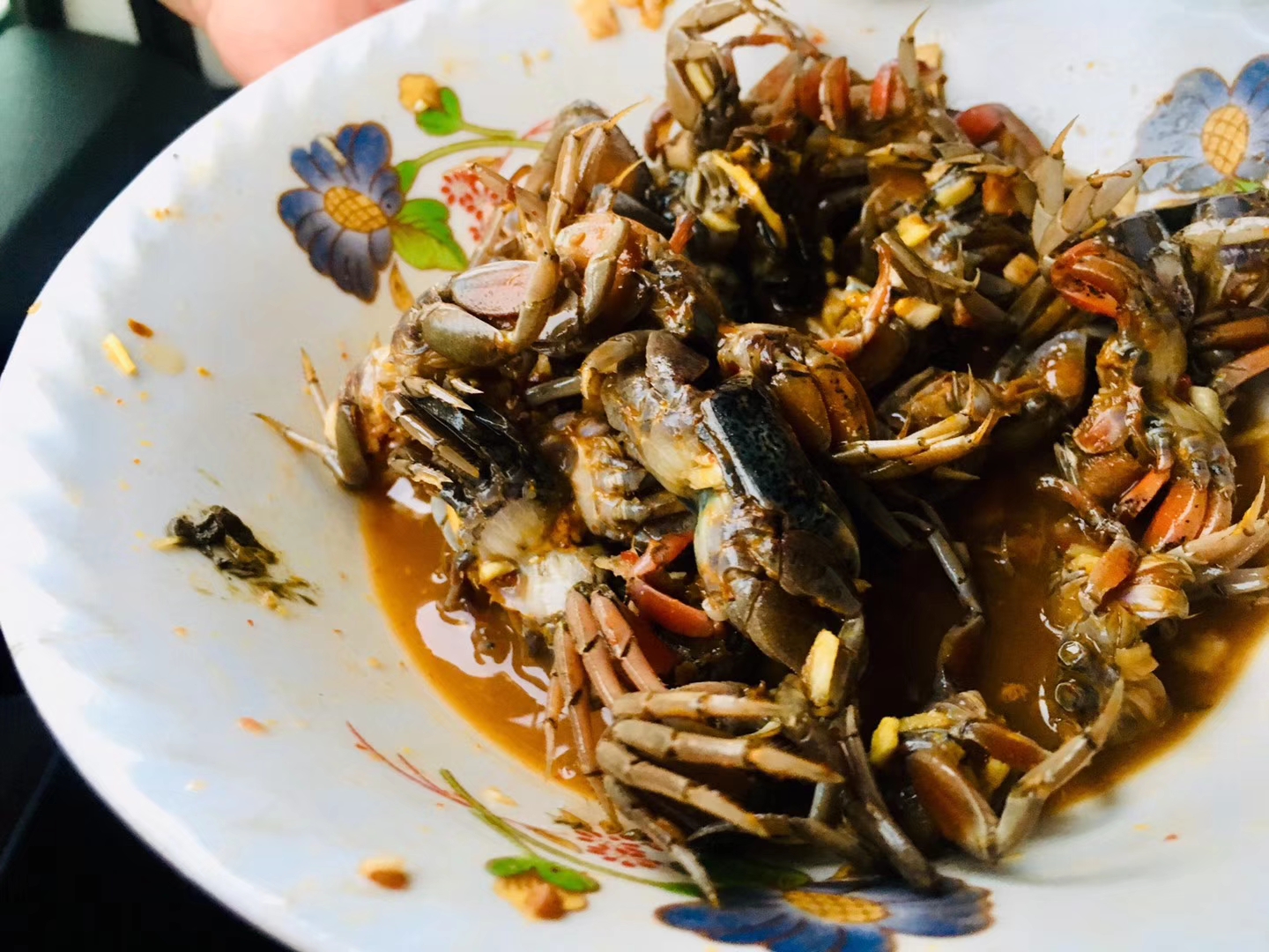 如果说到宁德特色的菜,那么笋干也算是其中的一种,也就是图中的黑笋干