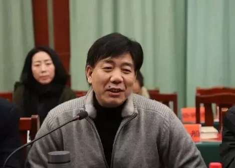 继湖北大学梁艳萍之后,刘川鄂院长再被质疑,骂学生"爱国婊"?