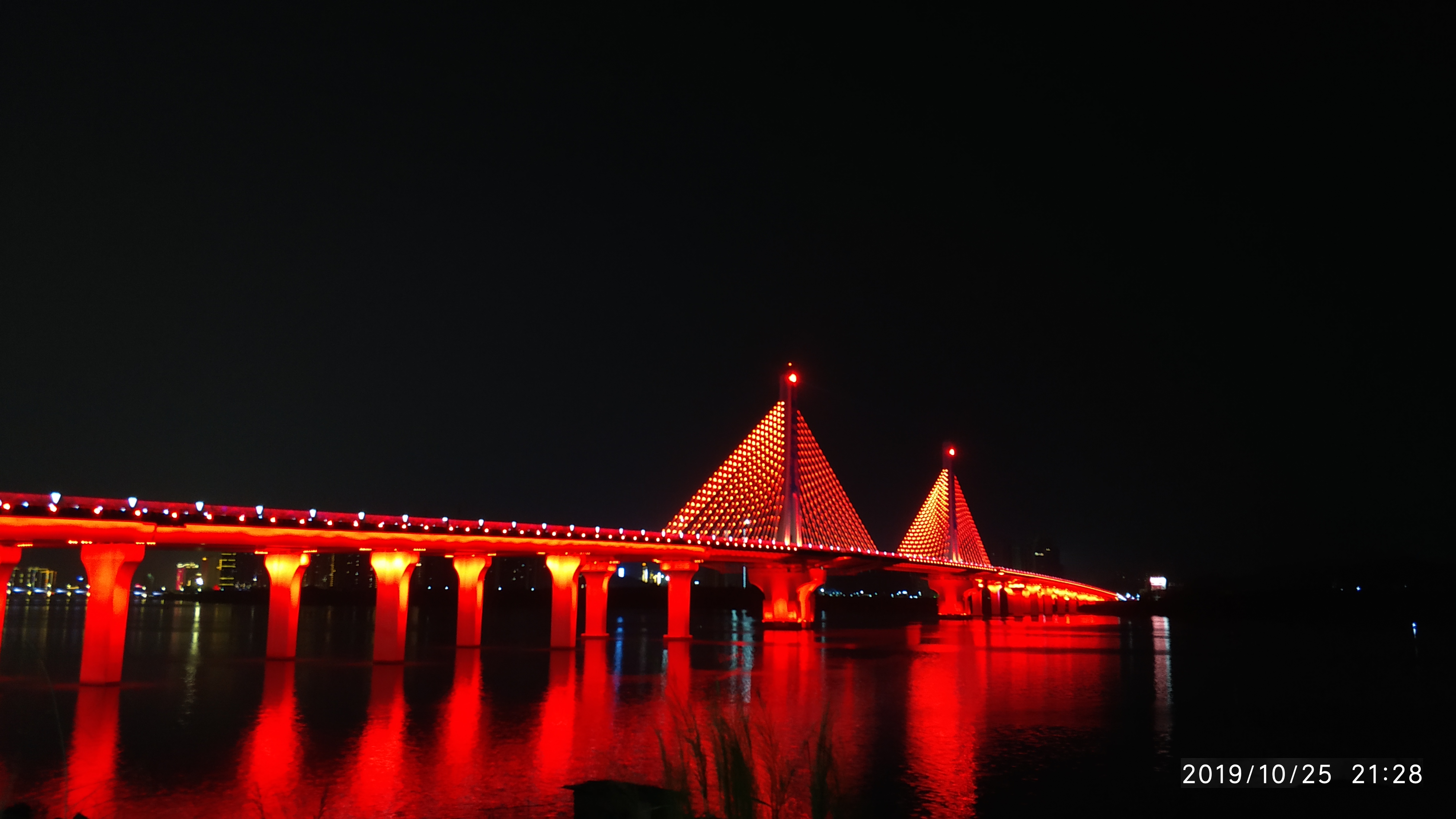 广东清远网红桥,清远四桥,洲心大桥,会变色的大桥