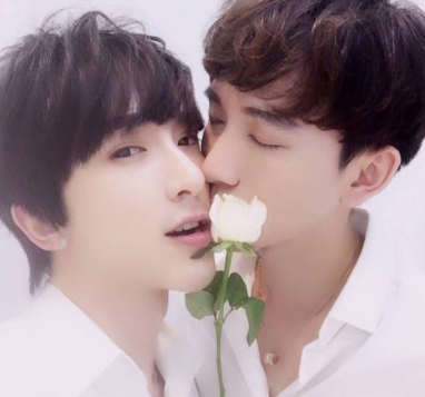 沈煜伦高甜对话沈肯尼,深情表白"老婆",如阳光一般温暖,暴击