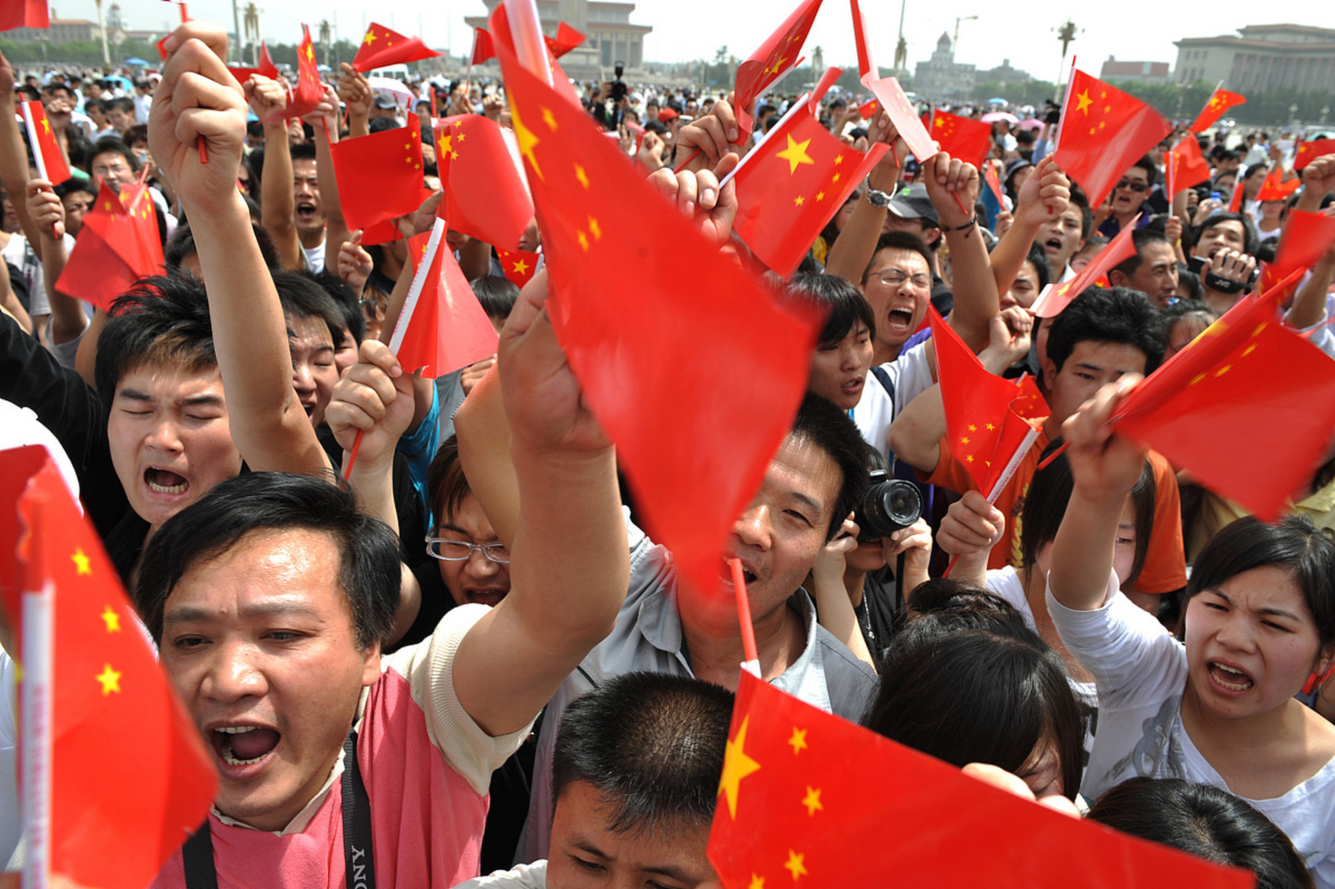 中国人团结互助是刻在骨子里的#  中国人团结互助是刻在骨子里的!