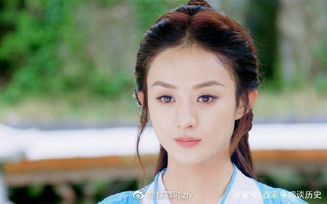 每日打卡# #赵丽颖周翡#人间理想赵丽颖手如柔荑,肤如凝脂,领如蝤蛴