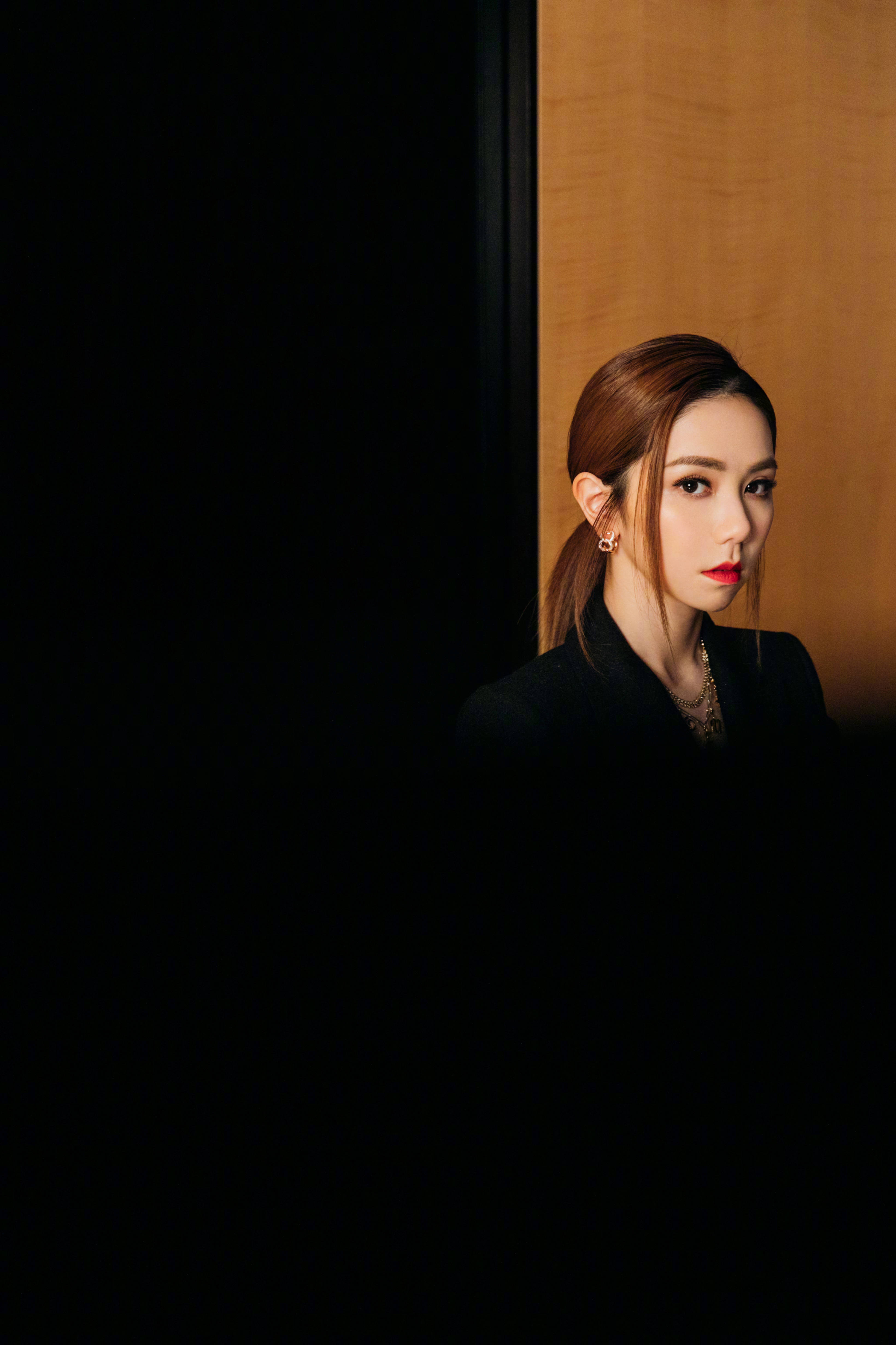 歌手邓紫棋写真美图