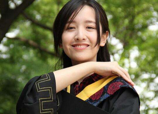 最好的我们:还记得校花学姐洛枳吗?