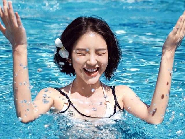 唐艺昕最吸引人的6张照片,第5张像只精灵,美得让人移不开眼睛!