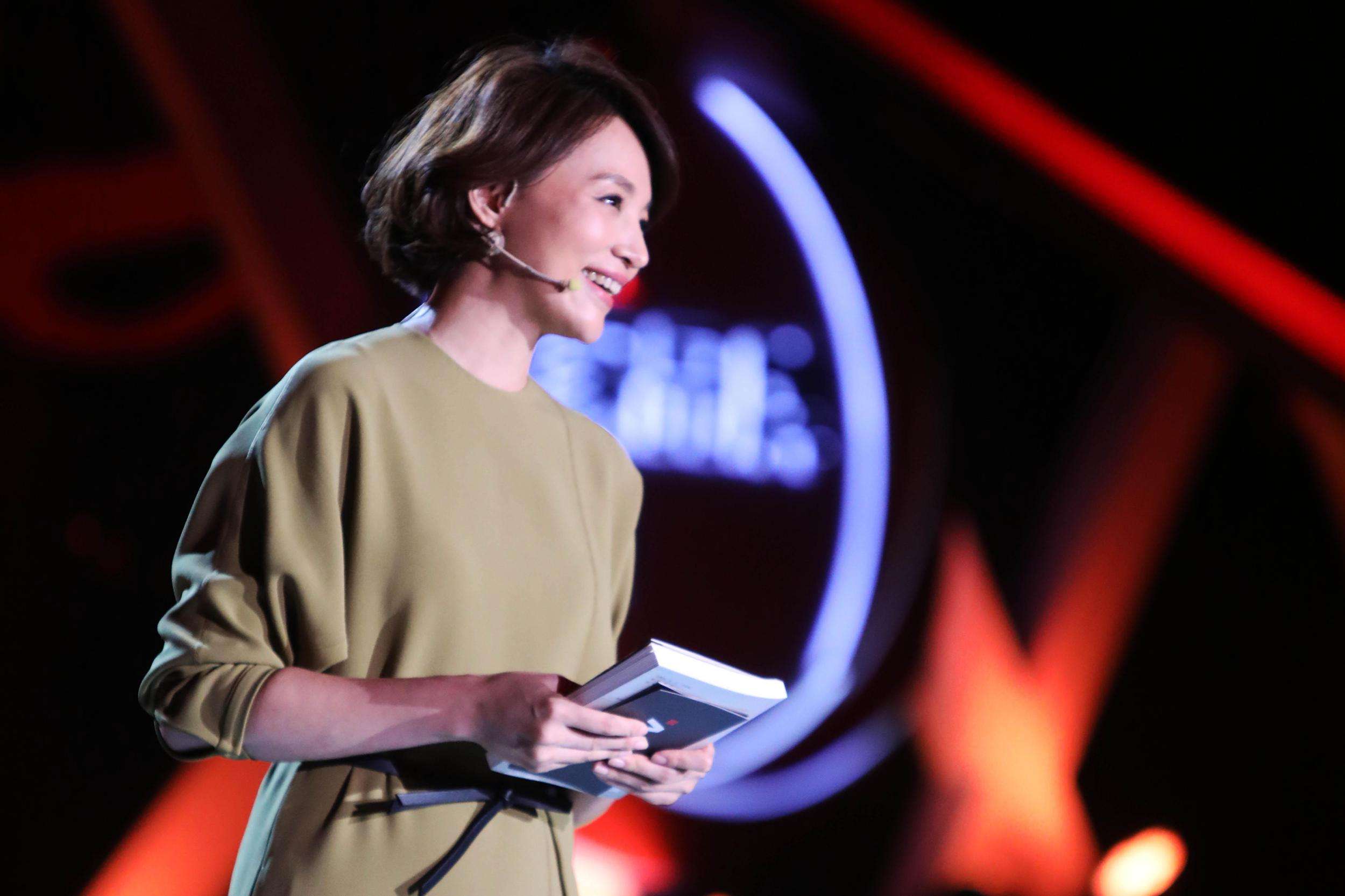 明星是公众人物就不能拒绝粉丝吗?活该被骂上热搜?