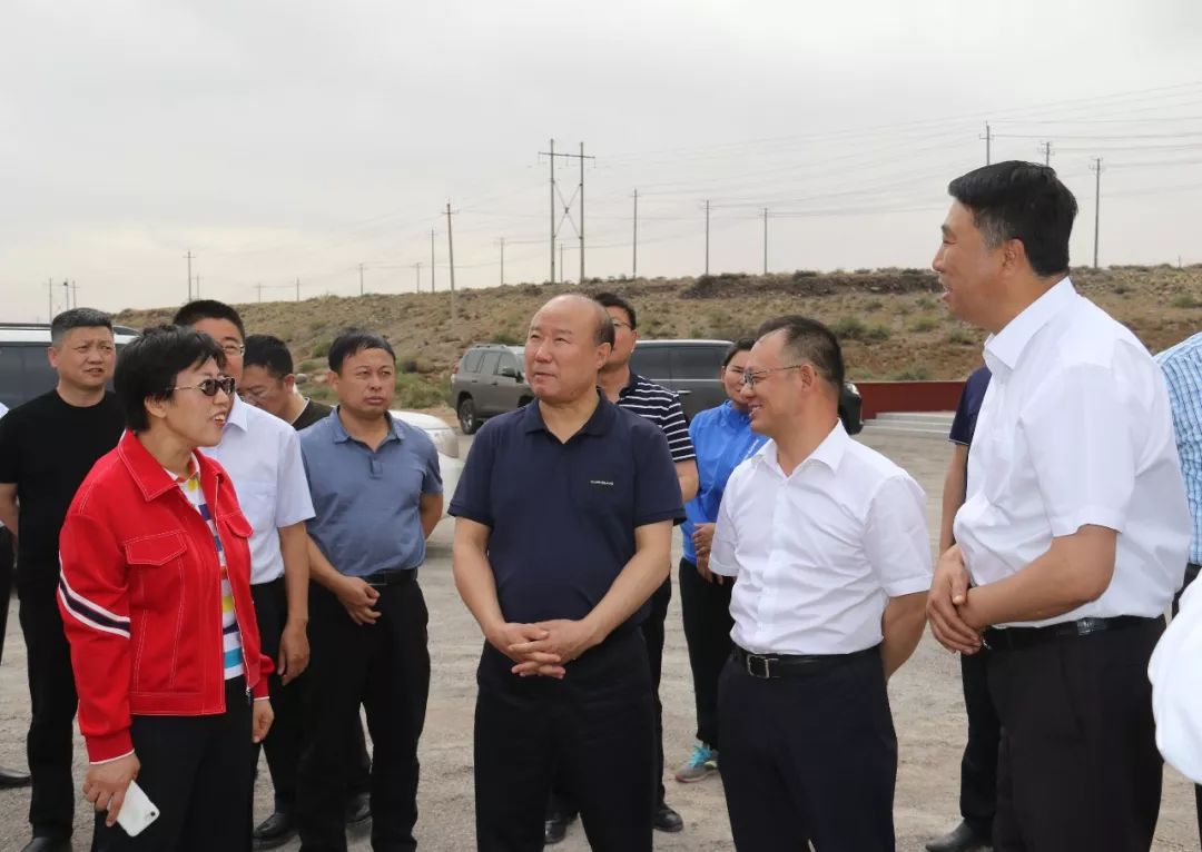 斯琴毕力格深入我旗调研督导重点项目建设和矿区环境整治工作