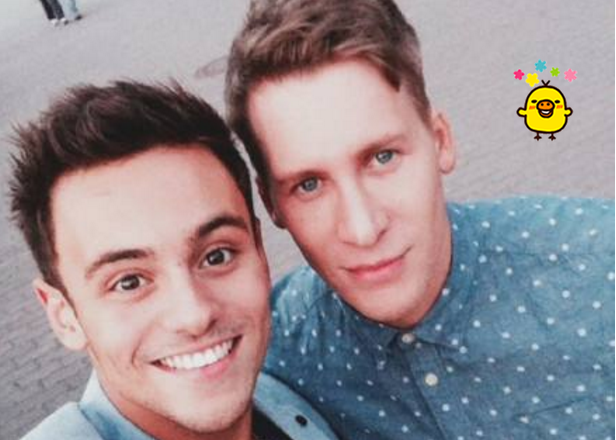 欧美圈那些甜炸的"男男恋",看完这对,分分钟被他们圈粉!