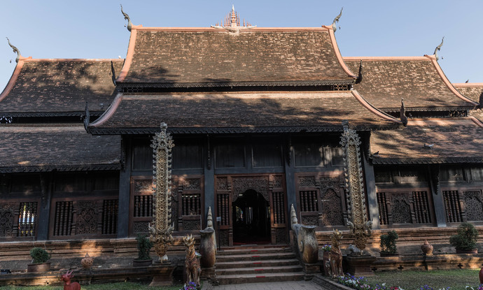 清迈古城北边的罗摩利寺,是座独特的古寺庙!