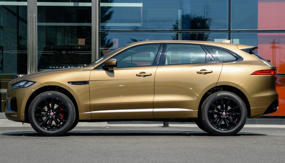 经典的捷豹f-pace首发限量版,不失风采的精品,不失信任的品质