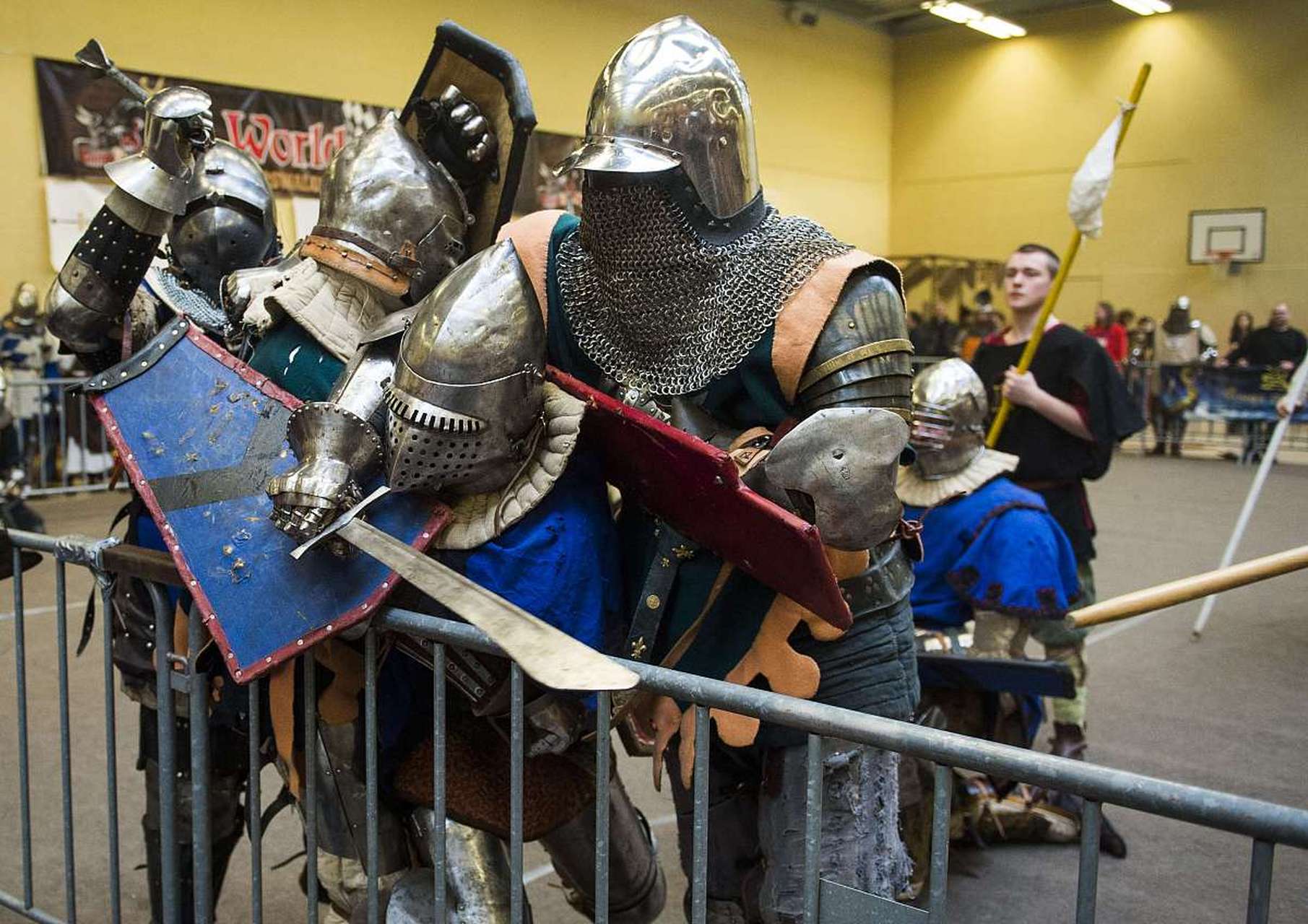 95罗马角斗士学院:格斗界的"星工厂"08  97 角斗士学校的"入学